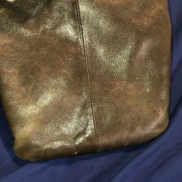 Wilson Leather Crossbody Purse - Picture 7 of 11